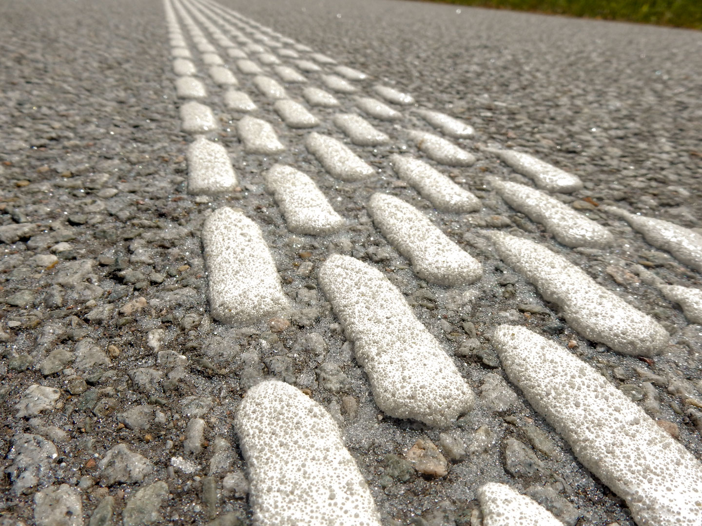 交通標(biāo)線 交通標(biāo)線